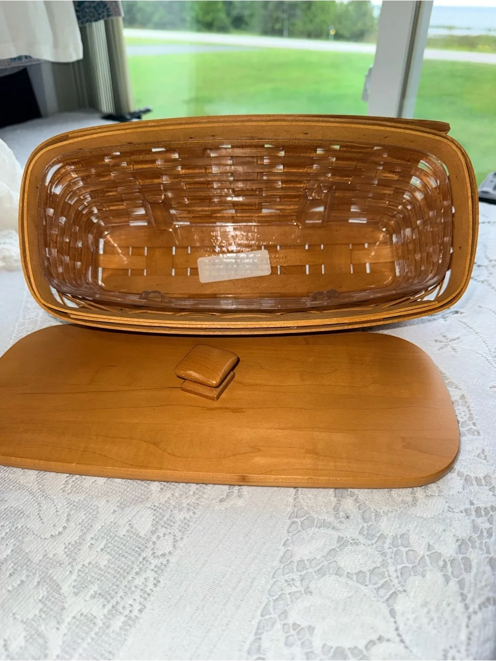 Longaberger Wood Weave Storage Basket with Lid - Honey Brown